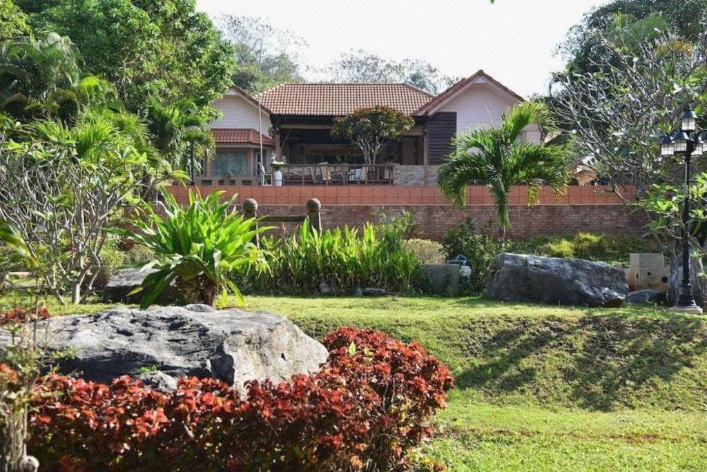Dusit Talai Resort Mu Si Zewnętrze zdjęcie