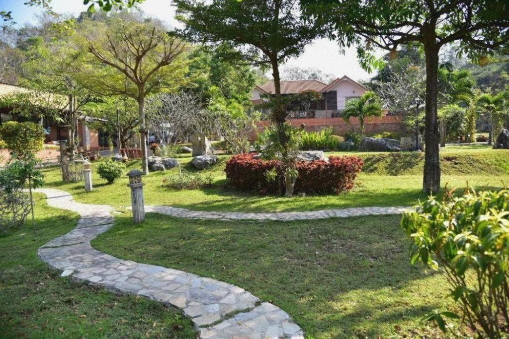 Dusit Talai Resort Mu Si Zewnętrze zdjęcie