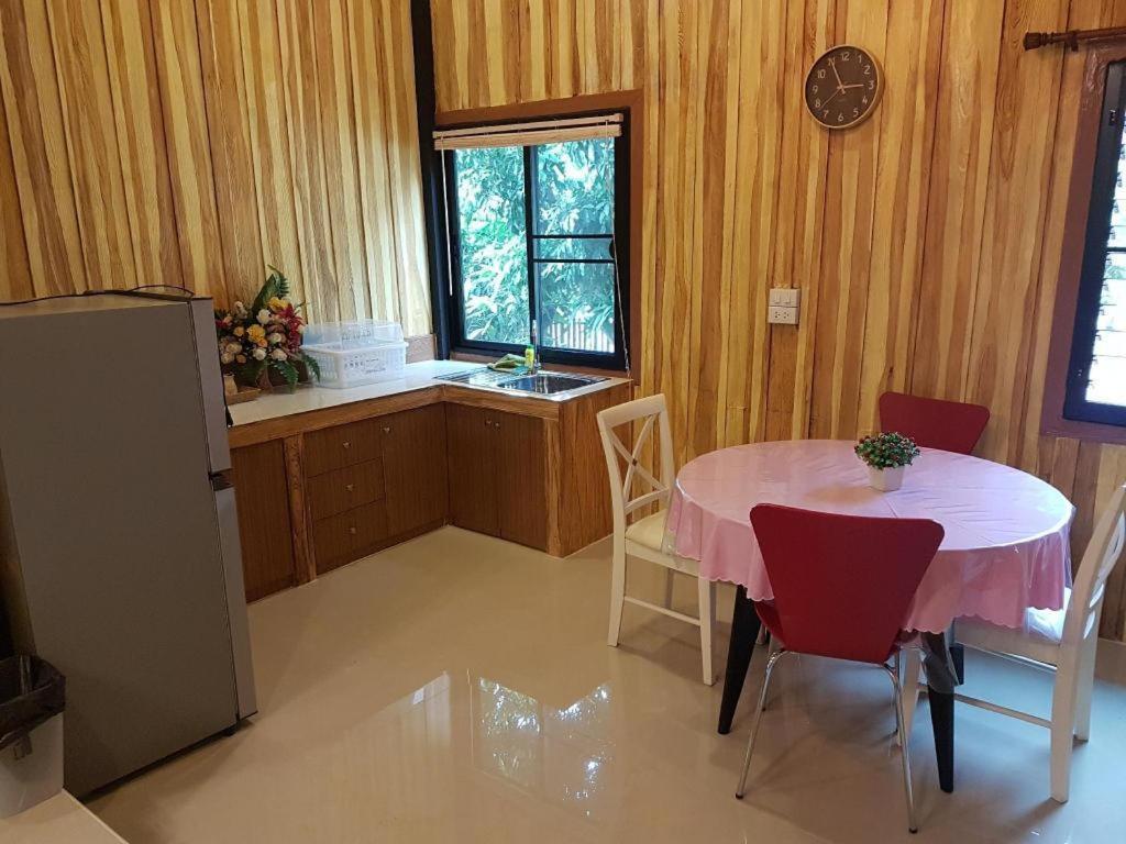 Dusit Talai Resort Mu Si Zewnętrze zdjęcie